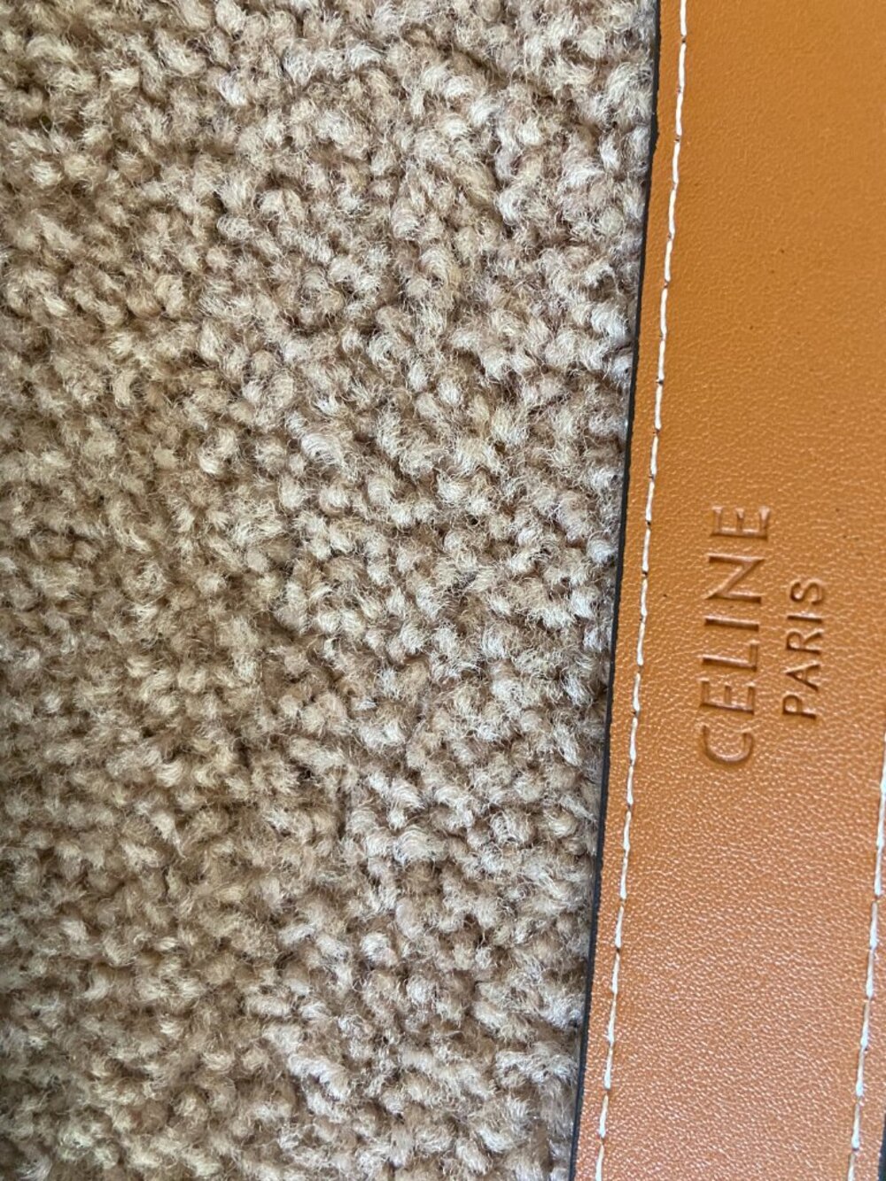 Celine Triomphe Belt 25mm in White Triomphe leather - Picture 5 of 6